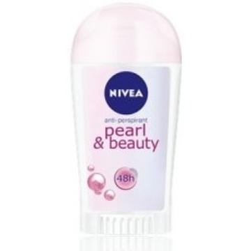nivea-pearlbeauty--damsky--antirespirant-40-ml_843.jpg